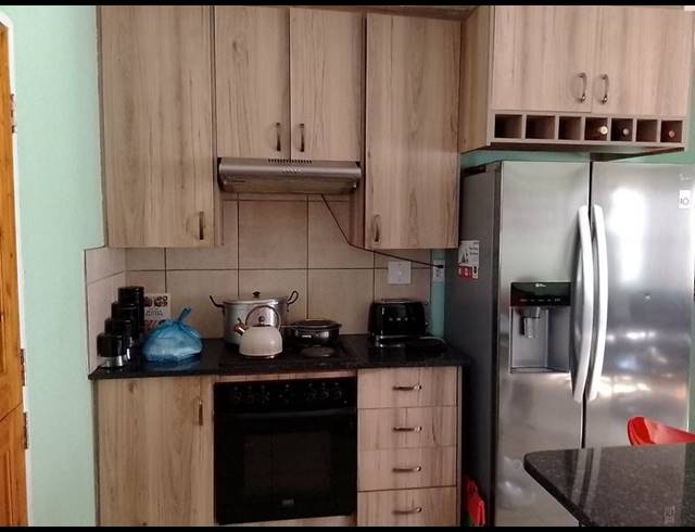 3 BEDROOM HOUSE FOR SALE IN ALBERTSDAL